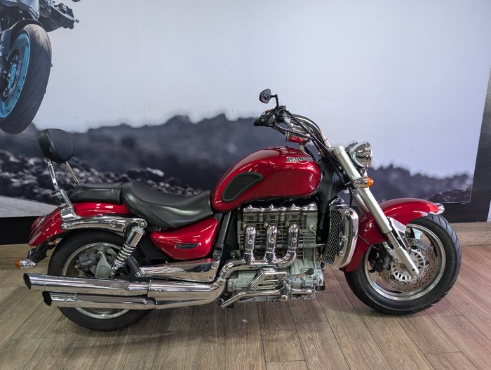 2005 Triumph ROCKET III RED