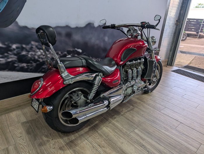 2005 Triumph ROCKET III RED