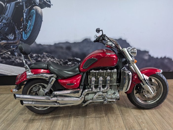 2005 Triumph ROCKET III RED