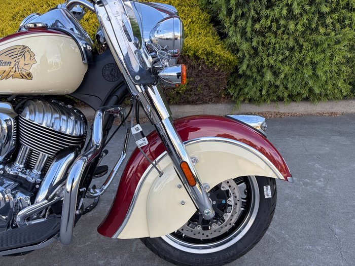 2025 Indian SPRINGFIELD SPECIAL EDITION CREAM