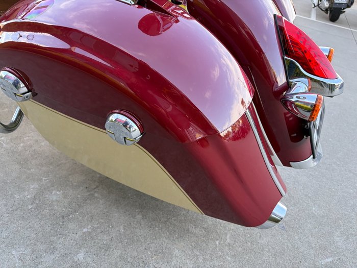 2025 Indian SPRINGFIELD SPECIAL EDITION CREAM