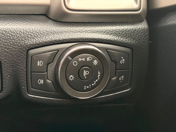 2022 Ford Everest Trend