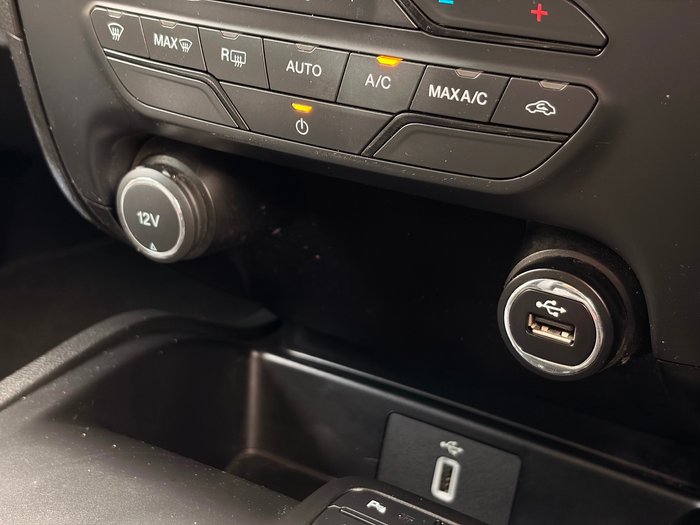 2022 Ford Everest Trend