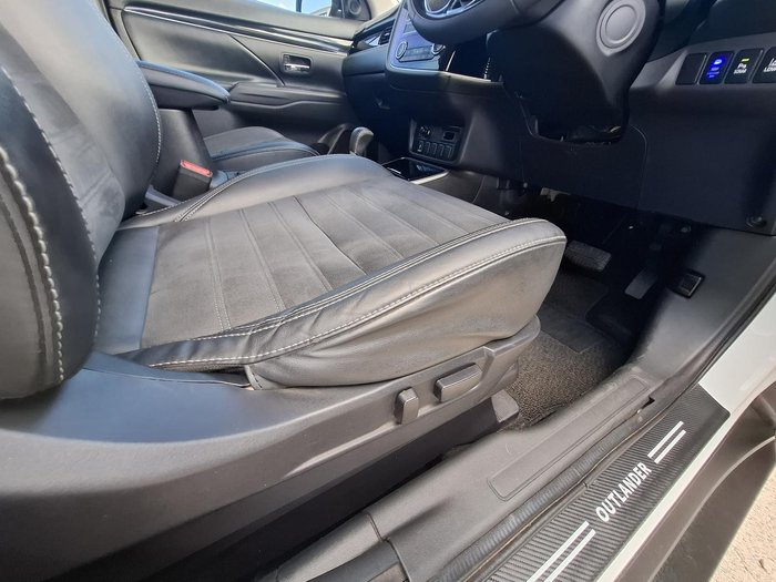 2018 Mitsubishi Outlander LS