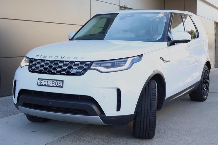 2021 Land Rover Discovery D300 SE