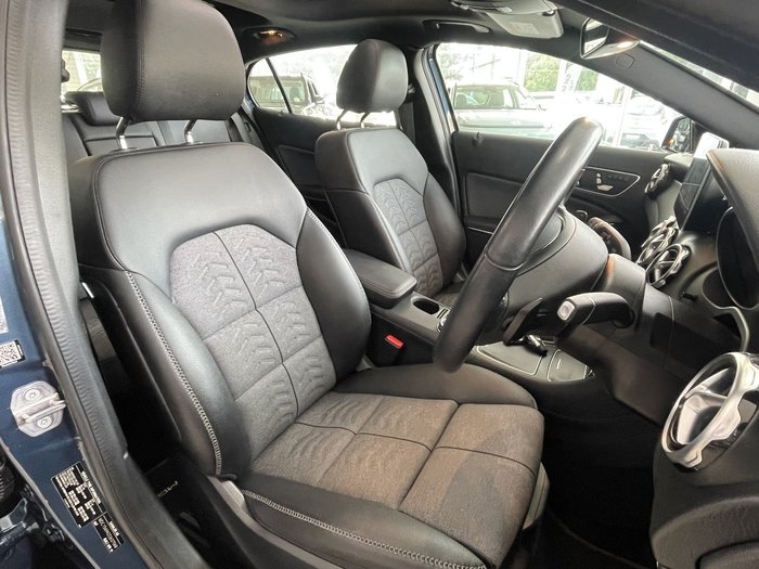 2019 Mercedes-Benz GLA-Class GLA180