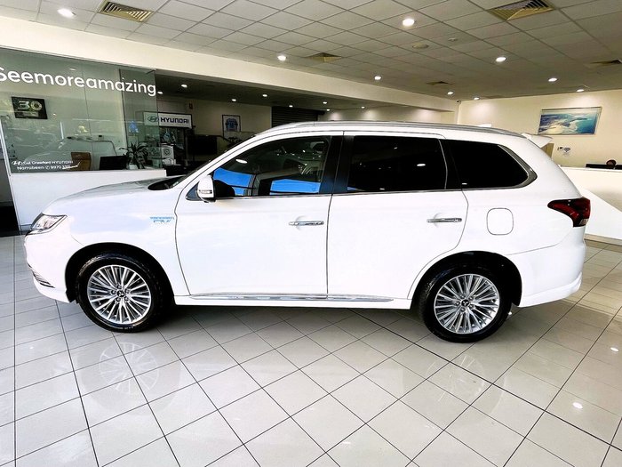 2019 Mitsubishi Outlander PHEV Exceed