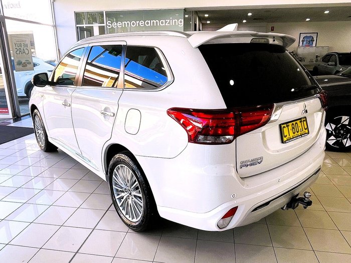 2019 Mitsubishi Outlander PHEV Exceed