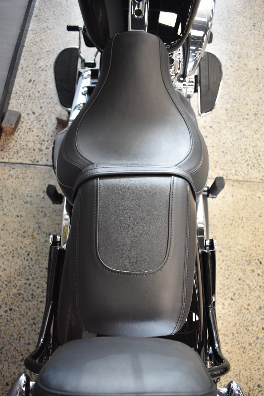 2025 HARLEY-DAVIDSON FLFB FAT BOY (117)