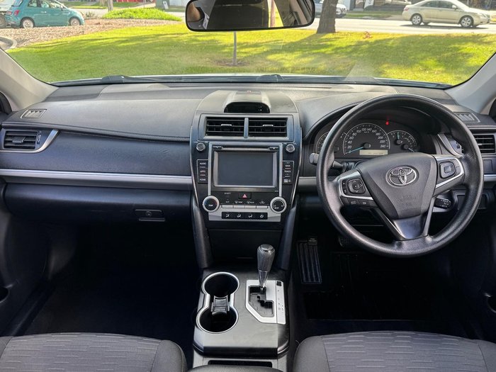 2017 Toyota Camry Altise