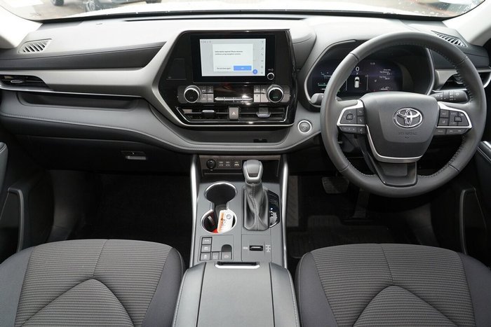 2025 Toyota Kluger GX