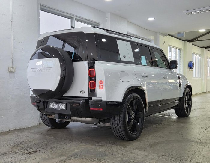 2023 Land Rover Defender 110 D300 X-Dynamic HSE