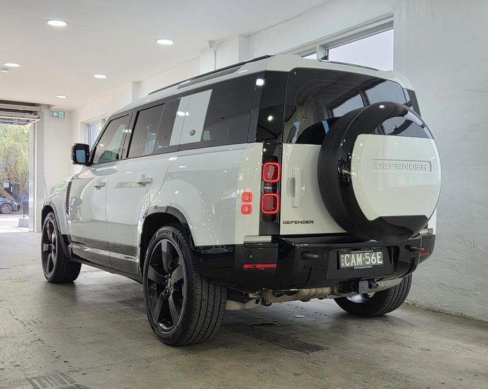 2023 Land Rover Defender 110 D300 X-Dynamic HSE