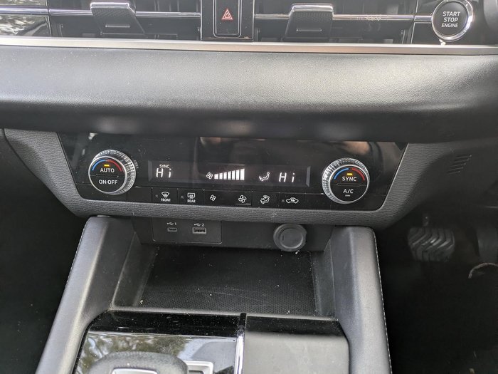 2023 Mitsubishi Outlander ES