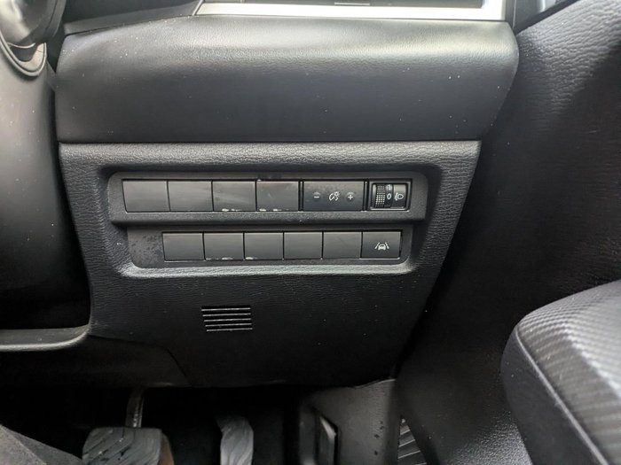 2023 Mitsubishi Outlander ES