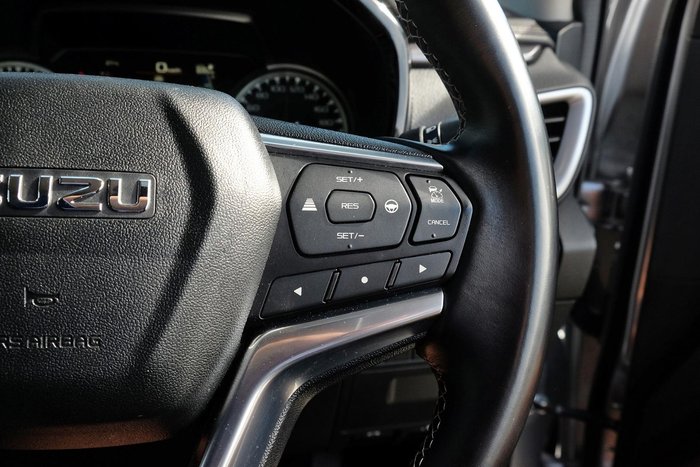 2022 Isuzu D-MAX LS-U+