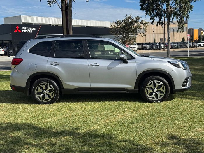 2024 Subaru Forester 2.5i