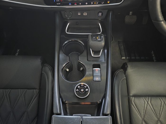 2025 Nissan X-TRAIL Ti-L