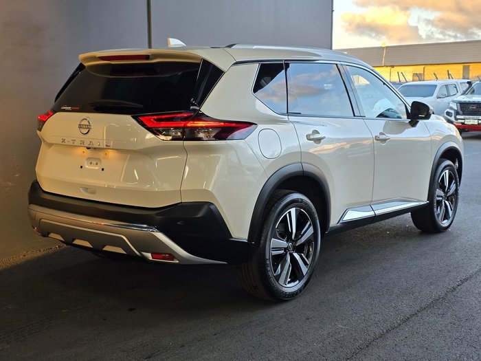 2025 Nissan X-TRAIL Ti-L