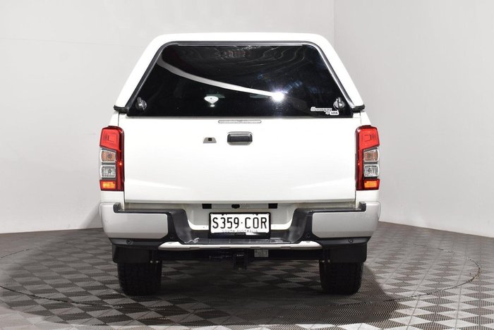 2022 Mitsubishi Triton GLX