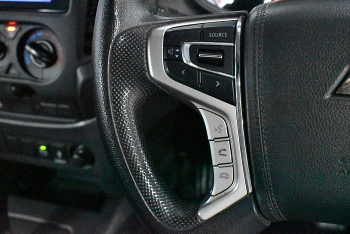 2022 Mitsubishi Triton GLX