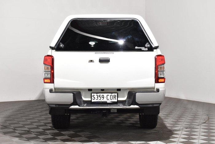 2022 Mitsubishi Triton GLX
