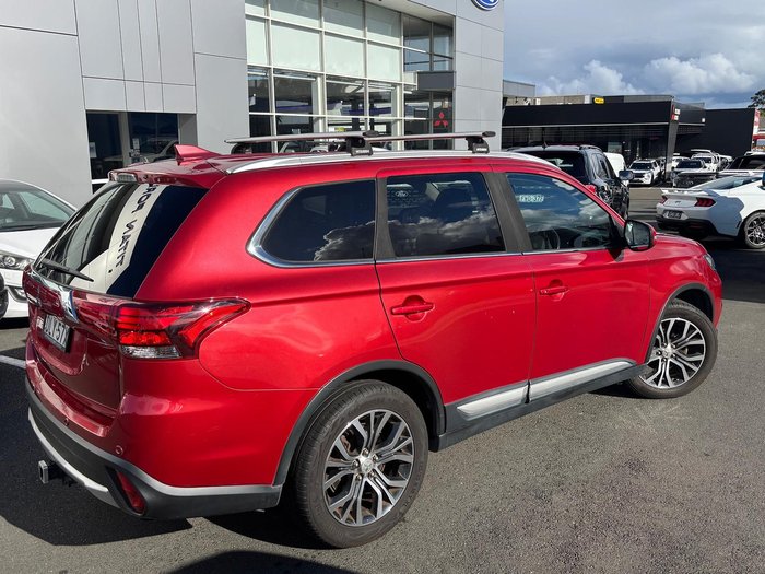 2016 Mitsubishi Outlander LS Safety Pack