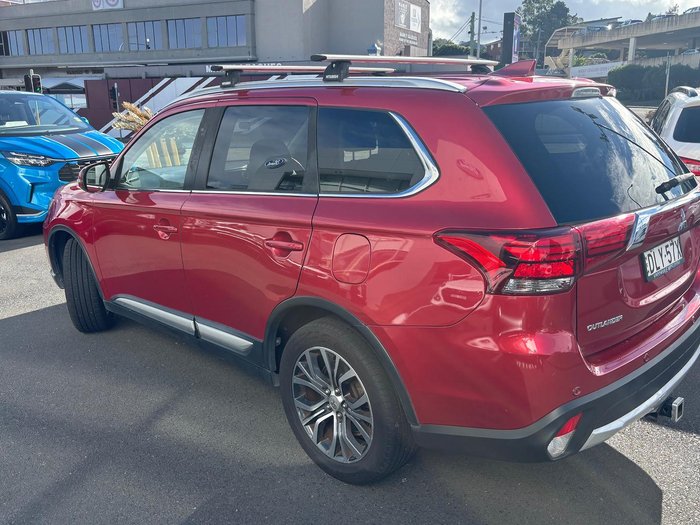 2016 Mitsubishi Outlander LS Safety Pack