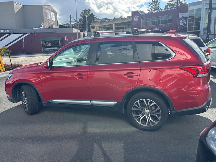 2016 Mitsubishi Outlander LS Safety Pack