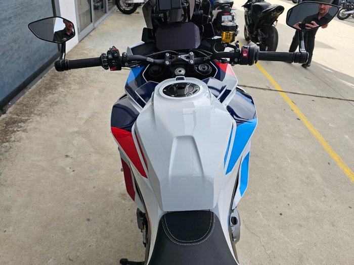2026 BMW Motorrad M 1000 XR White
