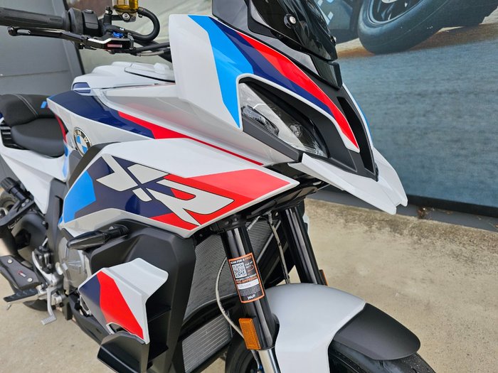 2026 BMW Motorrad M 1000 XR White
