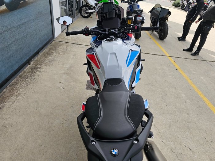 2026 BMW Motorrad M 1000 XR White