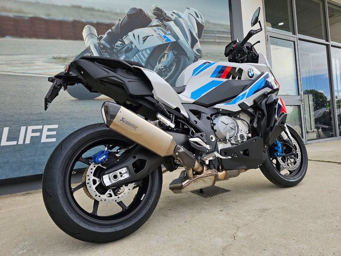 2026 BMW Motorrad M 1000 XR White