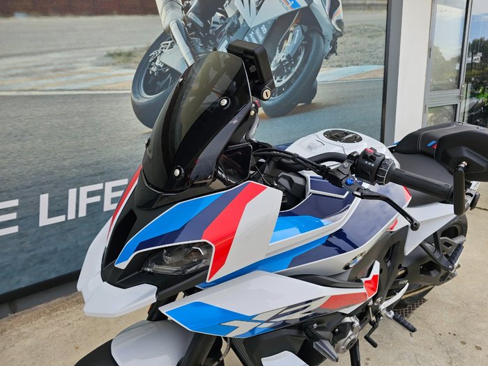 2026 BMW Motorrad M 1000 XR White