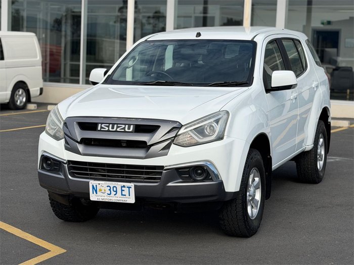 2018 Isuzu MU-X LS-M