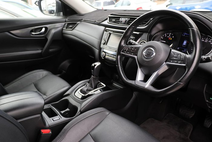 2022 Nissan X-TRAIL ST-L