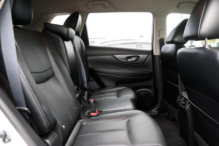2022 Nissan X-TRAIL ST-L