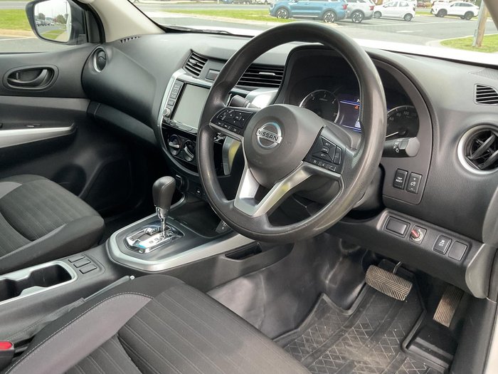 2021 Nissan Navara SL