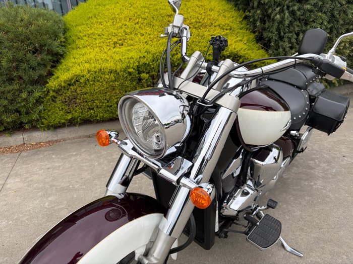 2010 Suzuki VLR 1800T BOULEVARD (C109RT)