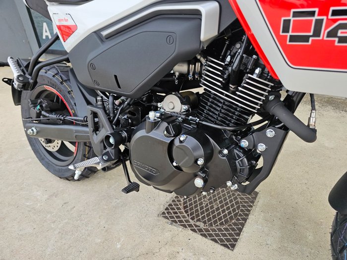 2025 CFMOTO XO PAPIO TRAIL White