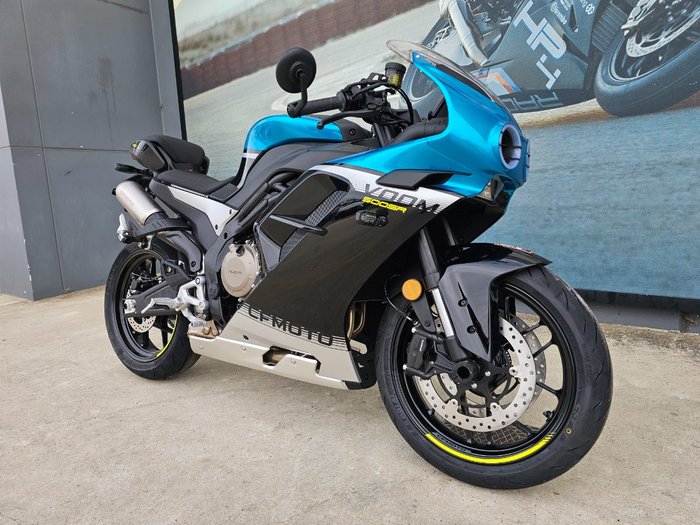 2025 CFMOTO 500 SR VOOM ZEPHYR BLU