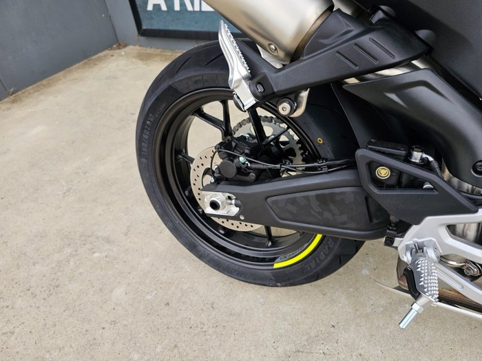 2025 CFMOTO 500 SR VOOM ZEPHYR BLU