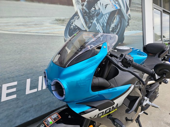 2025 CFMOTO 500 SR VOOM ZEPHYR BLU