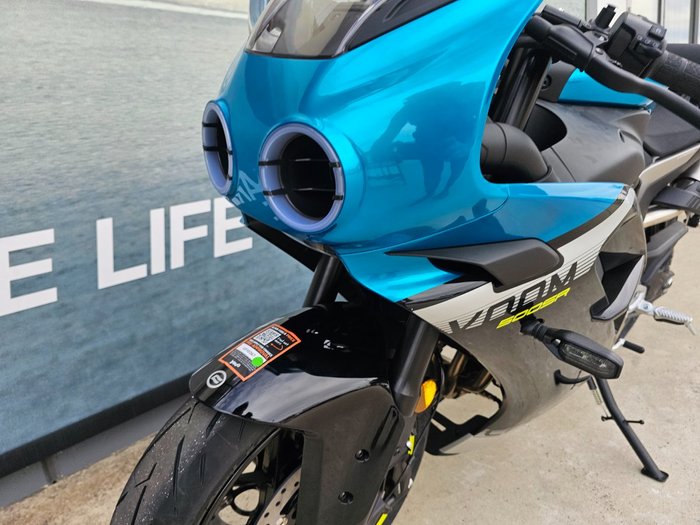 2025 CFMOTO 500 SR VOOM ZEPHYR BLU