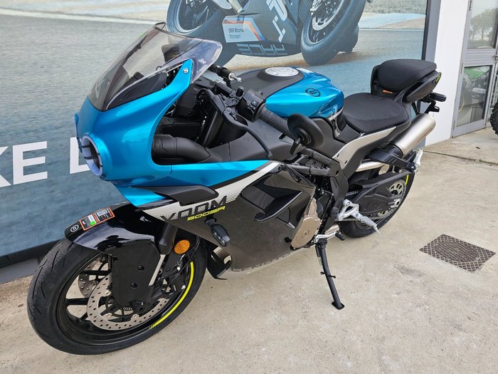 2025 CFMOTO 500 SR VOOM ZEPHYR BLU