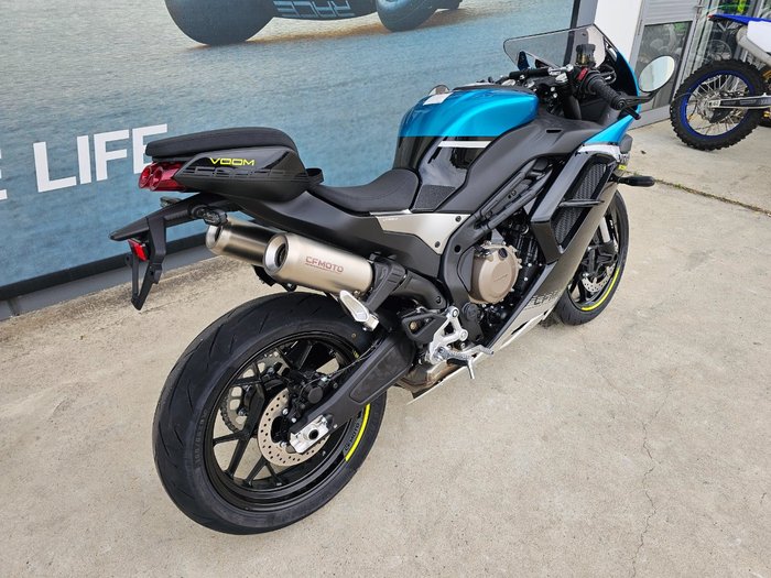 2025 CFMOTO 500 SR VOOM ZEPHYR BLU