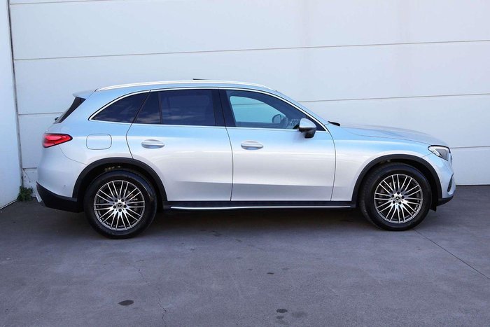 2025 Mercedes-Benz GLC-Class GLC200