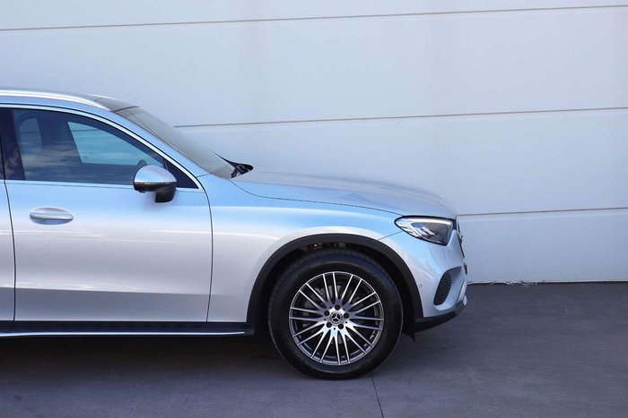 2025 Mercedes-Benz GLC-Class GLC200
