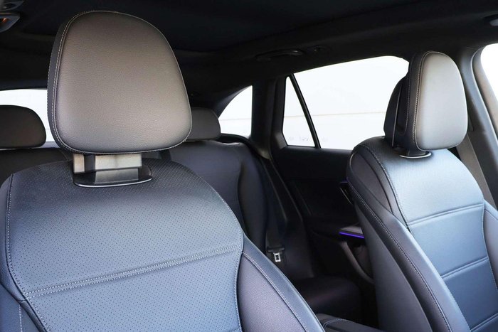 2025 Mercedes-Benz GLC-Class GLC200