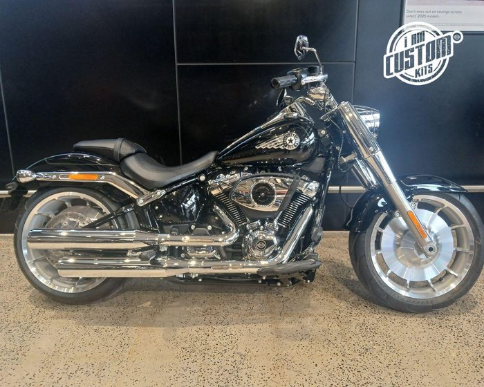 Harley-Davidson Fat Boy 117 (FLFB) Softail